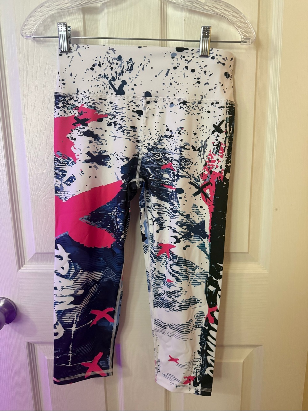 Performance Capri Leggings